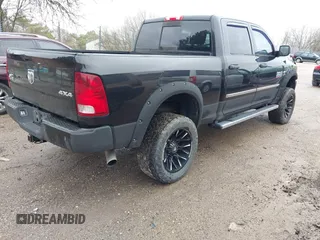 2016 Ram 2500 SLT with VIN 3C6UR5DL4GG178533, listed as a IAAI auction lot 42070280 with 175,574 mi miles. Bid and sale history available at carsss.com. Image 4.