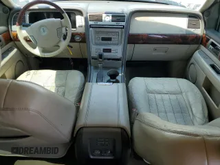 2004 Lincoln Navigator Luxury with VIN 5LMFU28R94LJ39800, listed as a Copart auction lot 66996595 with 269,142 mi miles and Clean title. Bid and sale history available at DreamBid. Image 8.