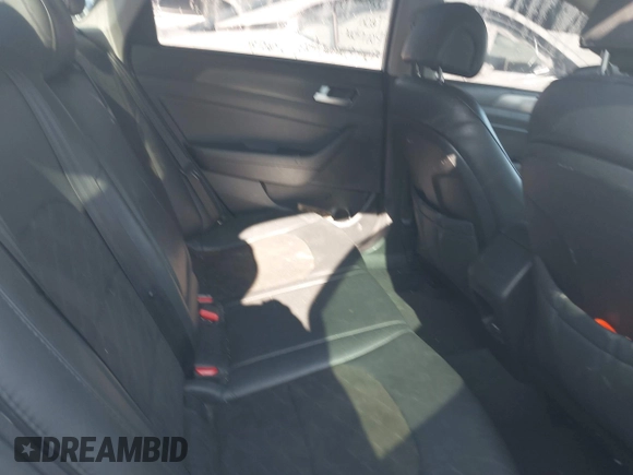 2015 Hyundai Sonata Limited with VIN 5NPE34AF2FH055617, listed as a IAAI auction lot 41977619 with 139,365 mi miles and . Bid and sale history available at carsss.com. Image 8.
