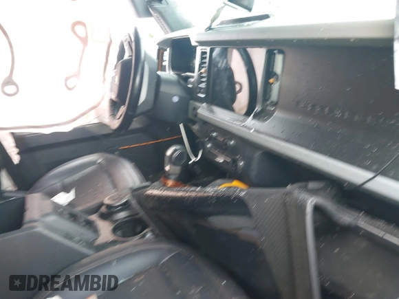2022 Ford Bronco with VIN 1FMEE5DP1NLA97402, listed as a IAAI auction lot 42446383 with Not provided miles and . Bid and sale history available at DreamBid. Image 5.
