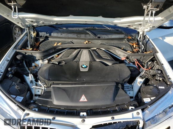 2016 BMW X6 xDrive50i with VIN 5UXKU6C52G0R99950, listed as a Copart auction lot 83029484 with 33,022 mi miles and Salvage Title. Bid and sale history available at carsss.com. Image 12.