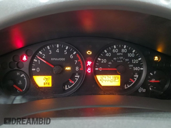 2014 Nissan Xterra X with VIN 5N1AN0NW8EN811098, listed as a Copart auction lot 54753235 with 124,741 mi miles and Clean Title. Bid and sale history available at DreamBid. Image 9.