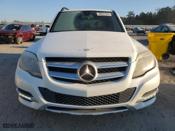 2013 Mercedes-Benz GLK-Class GLK 350 with VIN WDCGG5HB7DG014935, listed as a Copart auction lot 88257825 with 242,618 mi miles and Salvage Title. Bid and sale history available at carsss.com. Image 5.