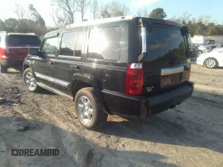 2007 Jeep Commander Overland z VIN 1J8HG68257C657840, wystawiony jako IAAI lot #41535879 z przebiegiem 196 783 mil mil oraz . Historia ofert i sprzedaży dostępna na DreamBid. Obrazek 3.