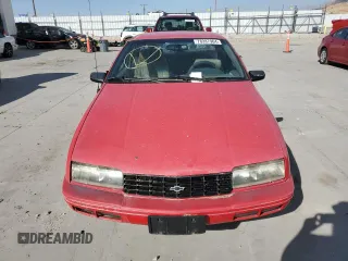1994 Chevrolet Beretta z VIN 1G1LV1540RY168955, wystawiony jako Copart lot #78287964 z przebiegiem 181 391 mil mil oraz Czysty tytuł • Clean title. Historia ofert i sprzedaży dostępna na DreamBid. Obrazek 5.