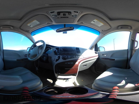 2013 Toyota Sienna XLE AAS with VIN 5TDYK3DCXDS379272, listed as a IAAI auction lot 41407282 with 240,491 mi miles and . Bid and sale history available at carsss.com. Image 20.