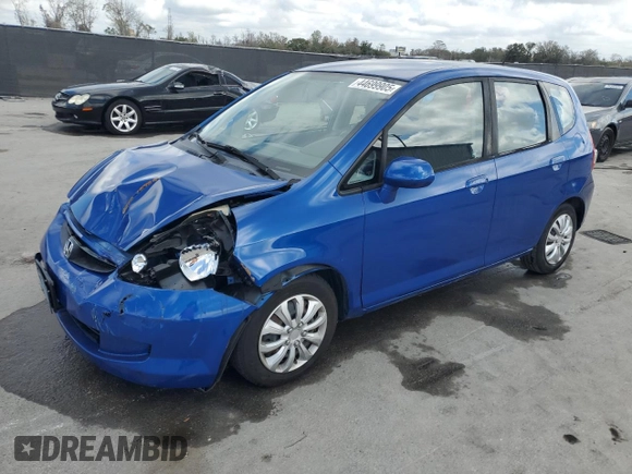 2008 Honda Fit with VIN JHMGD38478S000636, listed as a Copart auction lot 44699905 with 154,107 mi miles and Salvage title. Bid and sale history available at DreamBid. Image 1.