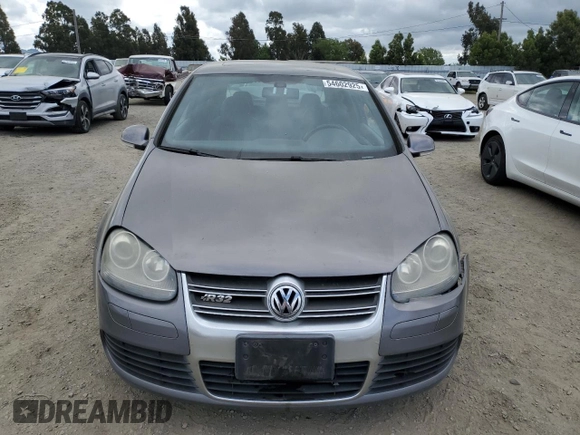 2008 Volkswagen R32 with VIN WVWKC71K28W019215, listed as a Copart auction lot 54602925 with 157,491 mi miles and Salvage Title. Bid and sale history available at DreamBid. Image 5.
