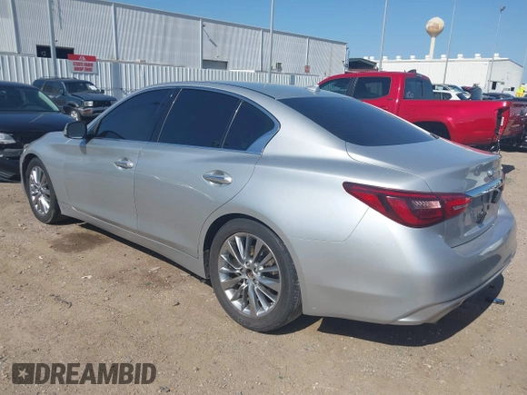 2020 Infiniti Q50 Luxe with VIN JN1EV7AP2LM202821, listed as a IAAI auction lot 41985144 with 112,024 mi miles and . Bid and sale history available at DreamBid. Image 3.