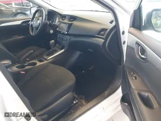 2019 Nissan Sentra S with VIN 3N1AB7AP9KY371589, listed as a IAAI auction lot 41852331 with 101,140 mi miles. Bid and sale history available at carsss.com. Image 5.