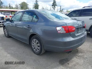 2011 Volkswagen Jetta Sedan S with VIN 3VW2K7AJ7BM375058, listed as a IAAI auction lot 41981855 with 297,905 mi miles. Bid and sale history available at carsss.com. Image 3.