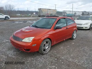 2005 Ford Focus S with VIN 3FAFP31N05R145425, listed as a IAAI auction lot 41964652 with 72,647 mi miles and . Bid and sale history available at carsss.com. Image 2.