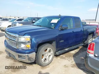 2015 Chevrolet Silverado 1500 LT with VIN 1GCRCREC2FZ297041, listed as a IAAI auction lot 41563446 with 186,163 mi miles. Bid and sale history available at carsss.com. Image 17.