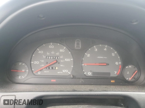 1998 Subaru Legacy L with VIN 4S3BK435XW6316402, listed as a Copart auction lot 60301805 with 288,744 mi miles and Salvage title. Bid and sale history available at DreamBid. Image 9.