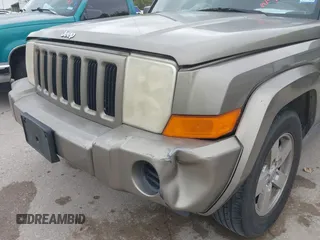 2006 Jeep Commander z VIN 1J8HH48K36C232424, wystawiony jako IAAI lot #41950150 z przebiegiem 358 947 mil mil oraz . Historia ofert i sprzedaży dostępna na DreamBid. Obrazek 6.