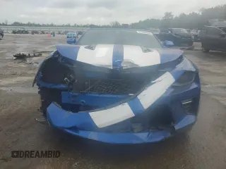 2017 Chevrolet Camaro 2SS с VIN 1G1FH3D72H0107681, выставлен на аукционе Copart как лот 51204055 с пробегом 50 961 миль миль и Списание • Salvage title. История ставок и продаж доступна на DreamBid. Изображение 5.