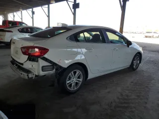 2016 Chevrolet Cruze LT with VIN 1G1BE5SM9G7261046, listed as a Copart auction lot 75953464 with 135,328 mi miles and Salvage Title. Bid and sale history available at carsss.com. Image 3.