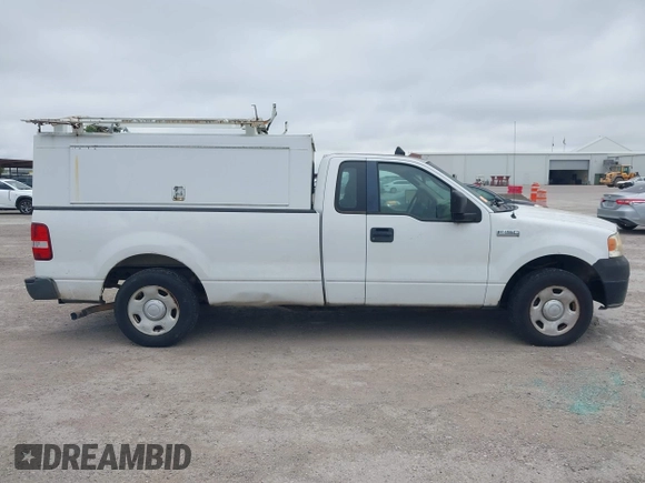 2008 Ford F-150 XL с VIN 1FTRF12288KD93577, выставлен на аукционе IAAI как лот 42601801 с пробегом 188 212 миль миль и . История ставок и продаж доступна на DreamBid. Изображение 13.