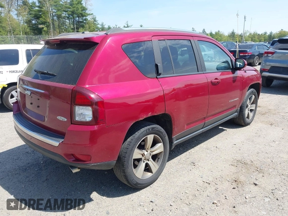 2016 Jeep Compass High Altitude z VIN 1C4NJDEB7GD775631, wystawiony jako IAAI lot #42244957 z przebiegiem 130 230 mil mil oraz . Historia ofert i sprzedaży dostępna na DreamBid. Obrazek 4.