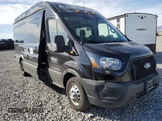 2023 Ford Transit Passenger XL with VIN 1FBVU4XG3PKA55923, listed as a Copart auction lot 47928165 with 83,174 mi miles and Salvage title. Bid and sale history available at DreamBid. Image 4.