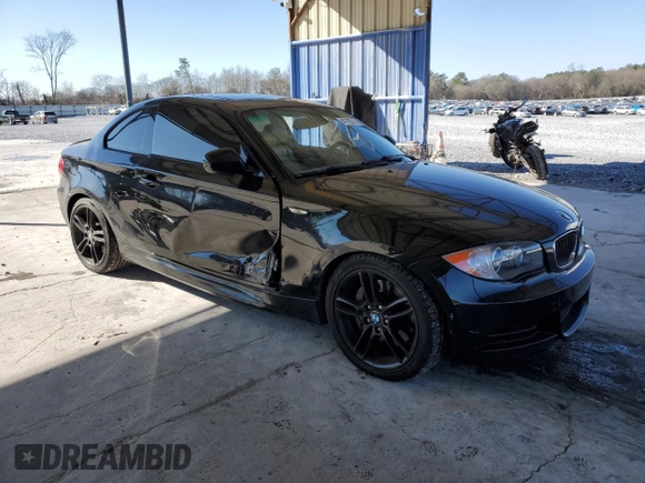 2010 BMW 1 Series 135i with VIN WBAUC7C5XAVK96283, listed as a Copart auction lot 41792315 with 142,364 mi miles and Salvage Title. Bid and sale history available at carsss.com. Image 4.