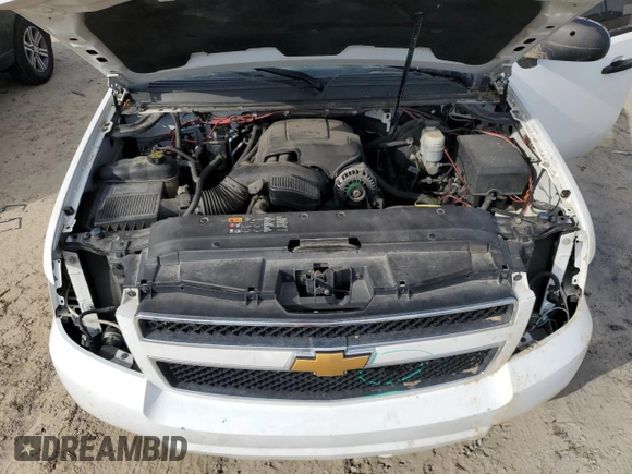 2014 Chevrolet Tahoe Commercial with VIN 1GNSK2E01ER165329, listed as a Copart auction lot 45497085 with 151,005 mi miles and Salvage title. Bid and sale history available at DreamBid. Image 12.