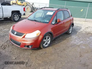 2008 Suzuki SX4 Regional Edition Touring with VIN JS2YA413X85103169, listed as a IAAI auction lot 41569933 with 204,473 mi miles. Bid and sale history available at carsss.com. Image 2.