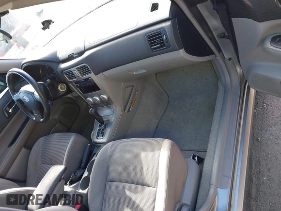 2007 Subaru Forester X w/Premium Pkg with VIN JF1SG65647H701713, listed as a IAAI auction lot 41464333 with 184,305 mi miles. Bid and sale history available at carsss.com. Image 5.