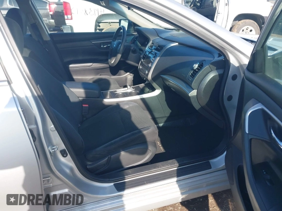 2015 Nissan Altima S with VIN 1N4AL3AP9FC467794, listed as a IAAI auction lot 41938612 with 131,099 mi miles and . Bid and sale history available at DreamBid. Image 5.
