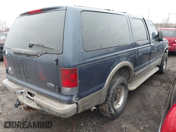 2002 Ford Excursion Limited с VIN 1FMNU43SX2EA77555, выставлен на аукционе IAAI как лот 41526308 с пробегом 274 040 миль миль и . История ставок и продаж доступна на DreamBid. Изображение 4.