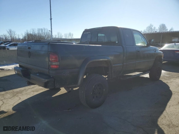 2002 Dodge Ram 2500 with VIN 3B7KF23Z82M200041, listed as a Copart auction lot 42706665 with 143,833 mi miles and Clean Title. Bid and sale history available at carsss.com. Image 3.