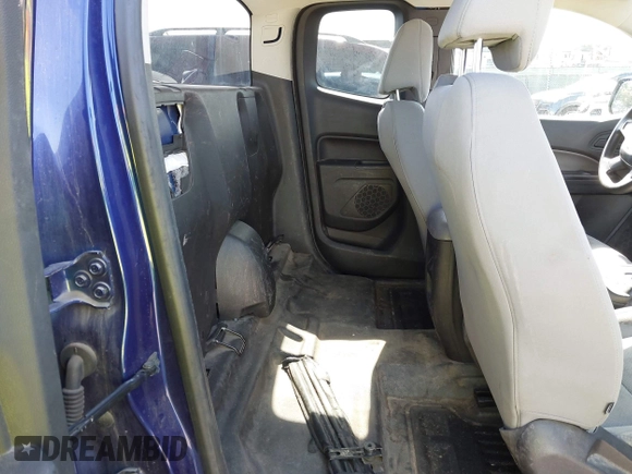 2017 Chevrolet Colorado 2WD WT z VIN 1GCHSBEA7H1298059, wystawiony jako IAAI lot #42381334 z przebiegiem 82 063 mil mil oraz . Historia ofert i sprzedaży dostępna na DreamBid. Obrazek 8.