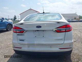 2019 Ford Fusion Titanium with VIN 3FA6P0SU8KR192833, listed as a IAAI auction lot 42818081 with 71,188 mi miles and . Bid and sale history available at DreamBid. Image 16.