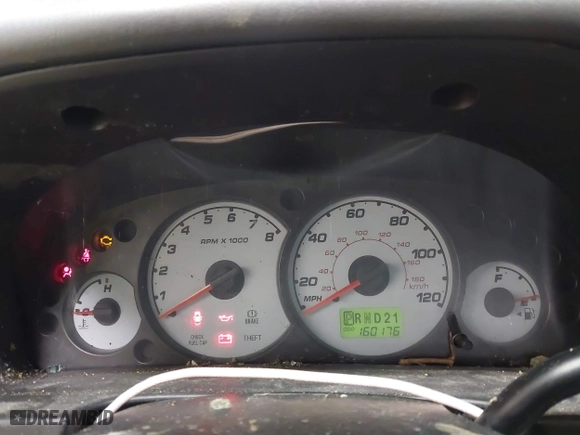 2004 Ford Escape XLT with VIN 1FMCU93174KB67570, listed as a IAAI auction lot 41228124 with 160,176 mi miles. Bid and sale history available at carsss.com. Image 7.