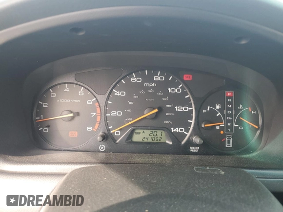 2002 Honda Odyssey LX z VIN 2HKRL18572H531397, wystawiony jako Copart lot #54533535 z przebiegiem 241 052 mil mil oraz Czysty tytuł • Clean title. Historia ofert i sprzedaży dostępna na DreamBid. Obrazek 9.