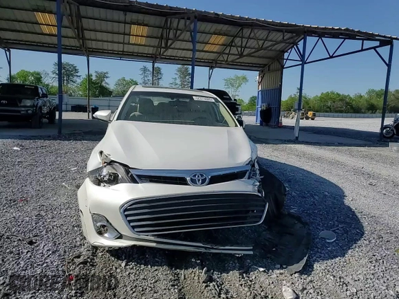 2015 Toyota Avalon Limited with VIN 4T1BK1EB4FU156333, listed as a Copart auction lot 52373885 with 118,118 mi miles and Salvage Title. Bid and sale history available at DreamBid. Image 10.