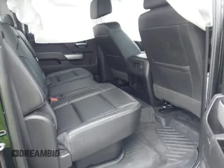 2019 Chevrolet Silverado 2500HD LTZ with VIN 1GC1KTEY2KF111194, listed as a IAAI auction lot 41765920 with 1 mi miles. Bid and sale history available at carsss.com. Image 8.