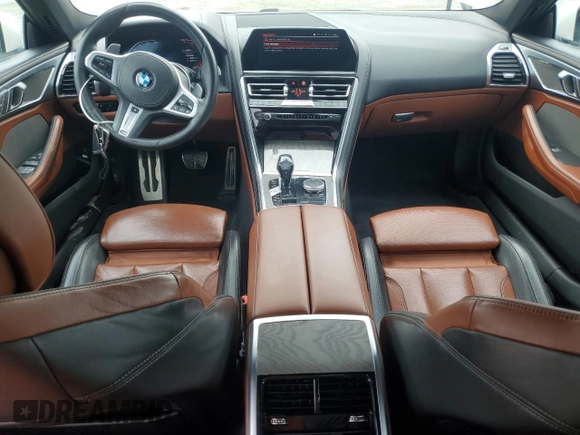 2022 BMW 8 Series 840i с VIN WBAGV4C03NCH43079, выставлен на аукционе Copart как лот 59799665 с пробегом 28 069 миль миль и Списание • Salvage title. История ставок и продаж доступна на DreamBid. Изображение 8.