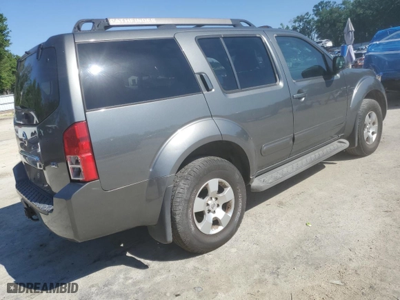 2005 Nissan Pathfinder LE with VIN 5N1AR18W85C766052, listed as a Copart auction lot 52217315 with 178,456 mi miles and Clean Title. Bid and sale history available at carsss.com. Image 3.