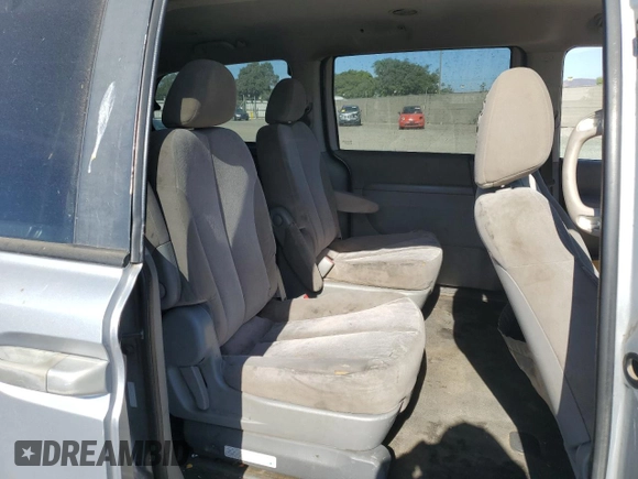 2011 Kia Sedona LX with VIN KNDMG4C71B6393066, listed as a Copart auction lot 77087974 with 158,400 mi miles and Clean Title. Bid and sale history available at carsss.com. Image 11.