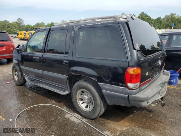 2000 Mercury Mountaineer with VIN 4M2DU66P2YUJ35413, listed as a Copart auction lot 52535624 with 343,752 mi miles and Salvage Title. Bid and sale history available at carsss.com. Image 2.
