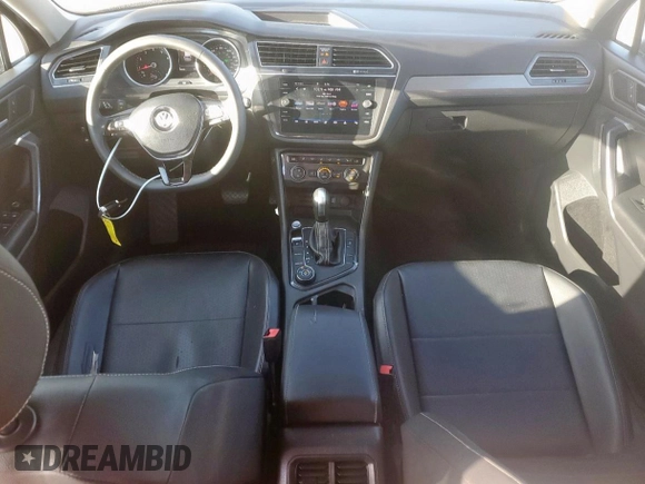 2021 Volkswagen Tiguan SE with VIN 3VV2B7AX6MM051899, listed as a Copart auction lot 62870765 with 56,848 mi miles and Clean title. Bid and sale history available at DreamBid. Image 8.