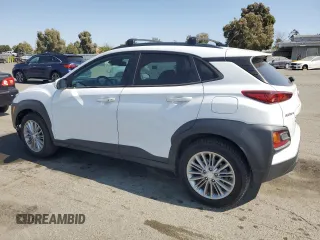 2019 Hyundai Kona SEL z VIN KM8K2CAA1KU351695, wystawiony jako Copart lot #59880505 z przebiegiem 65 279 mil mil oraz Szkoda całkowita • Salvage title. Historia ofert i sprzedaży dostępna na DreamBid. Obrazek 2.