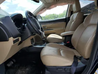 2019 Mitsubishi Outlander SE with VIN JA4AD3A30KZ034757, listed as a Copart auction lot 56308475 with 123,936 mi miles and Salvage title. Bid and sale history available at DreamBid. Image 7.