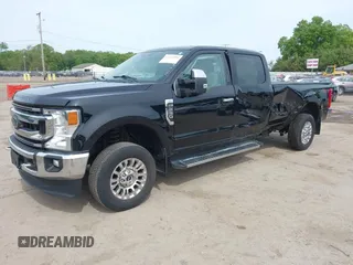 2022 Ford F-250 XL z VIN 1FT7W2BN8NEC43616, wystawiony jako IAAI lot #42263094 z przebiegiem 33 686 mil mil oraz . Historia ofert i sprzedaży dostępna na DreamBid. Obrazek 17.