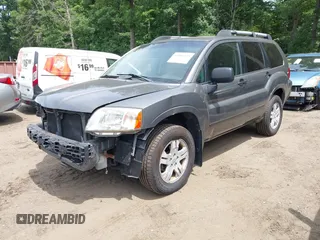 2005 Mitsubishi Endeavor LS z VIN 4A4MM21S85E062170, wystawiony jako IAAI lot #42461545 z przebiegiem 183 085 mil mil oraz . Historia ofert i sprzedaży dostępna na DreamBid. Obrazek 2.