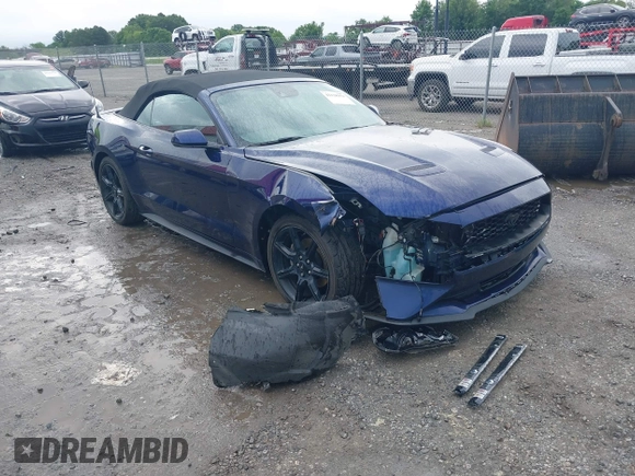 2020 Ford Mustang EcoBoost z VIN 1FATP8UH8L5106720, wystawiony jako IAAI lot #42128952 z przebiegiem 102 234 mil mil oraz . Historia ofert i sprzedaży dostępna na DreamBid. Obrazek 1.