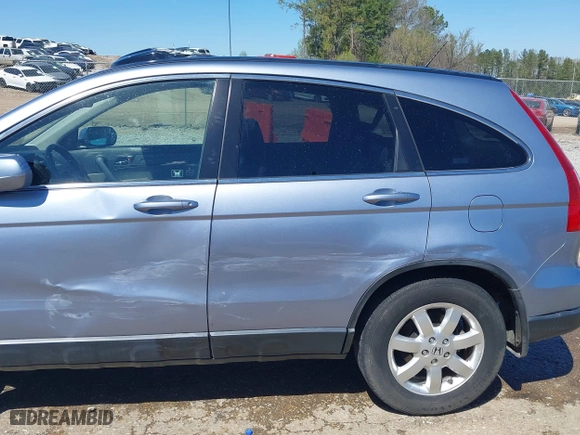 2008 Honda CR-V EX-L with VIN JHLRE38778C023882, listed as a IAAI auction lot 41850629 with 103,907 mi miles. Bid and sale history available at carsss.com. Image 6.