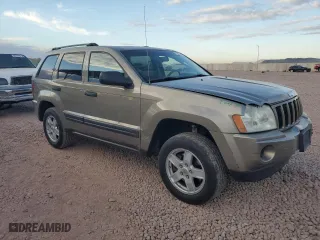 2006 Jeep Grand Cherokee Laredo with VIN 1J4GS48K06C109808, listed as a Copart auction lot 89185885 with 196,549 mi miles and Salvage Title. Bid and sale history available at carsss.com. Image 4.