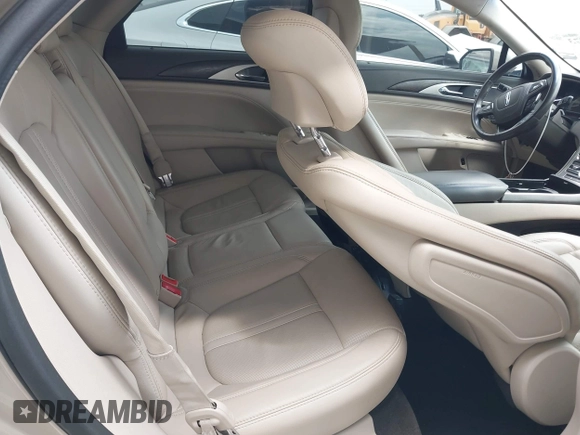 2017 Lincoln MKZ Hybrid Reserve с VIN 3LN6L5MU3HR609831, выставлен на аукционе IAAI как лот 42118573 с пробегом 64 246 миль миль и . История ставок и продаж доступна на DreamBid. Изображение 8.
